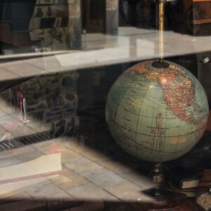 在全球供應鏈中給有機食品供應商評估之一賽局理論模式