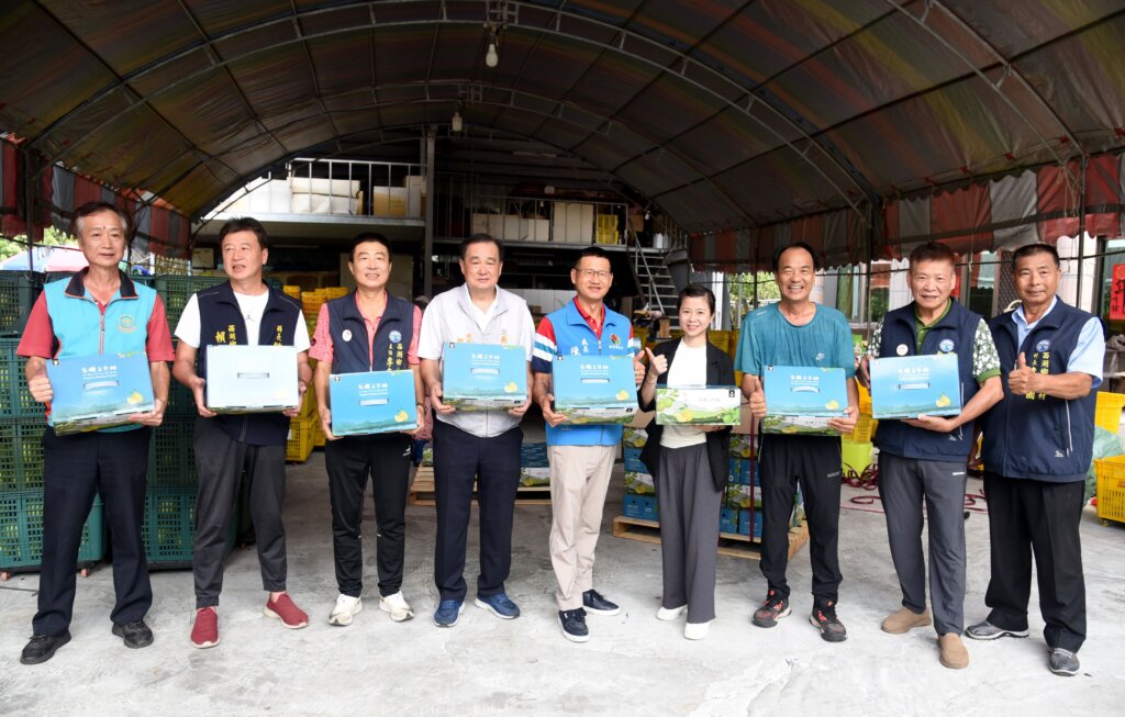 苗縣友善石虎有機文旦進軍國際 裝箱銷往新加坡