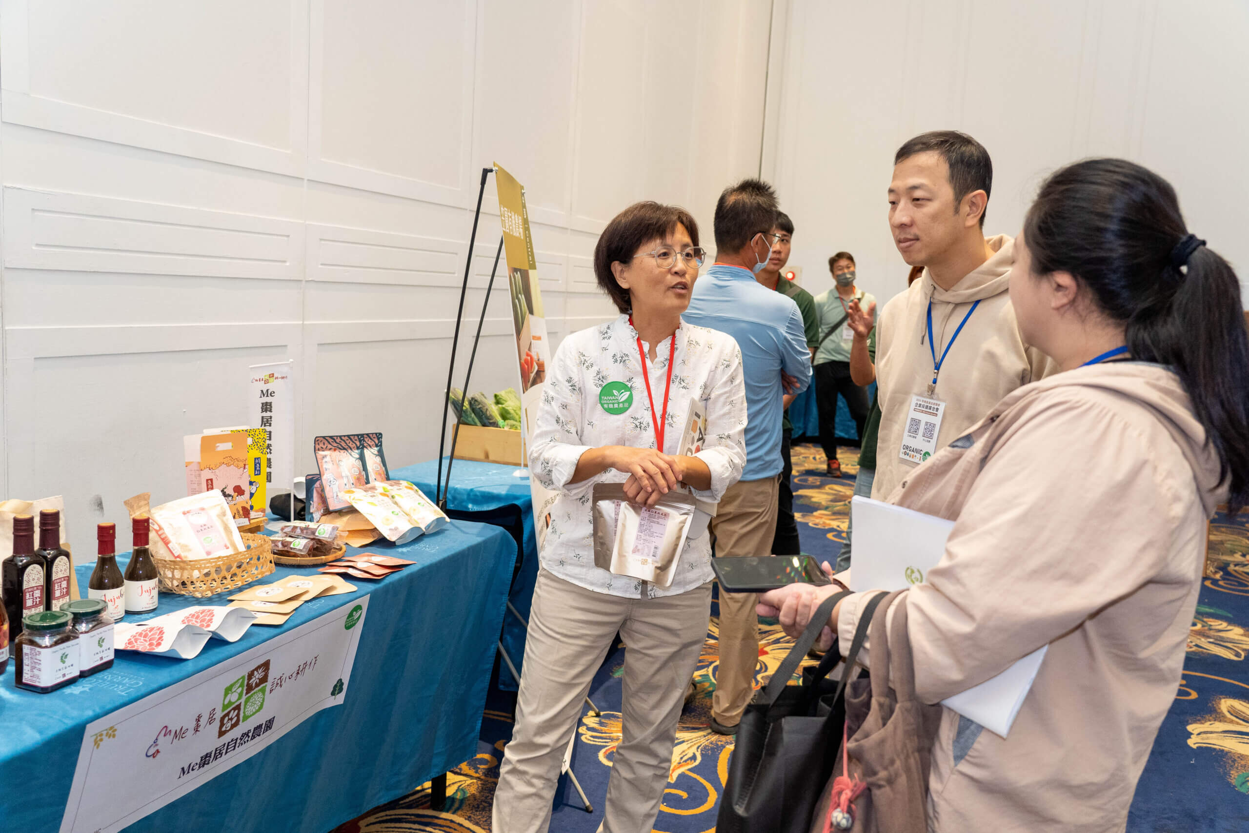 圖9 現場展示與採洽交流1 scaled