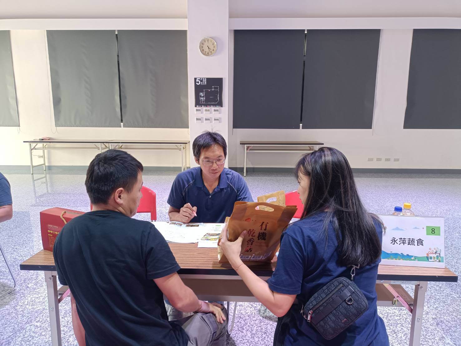 圖5、上安農場與電商平台業者媒合採洽